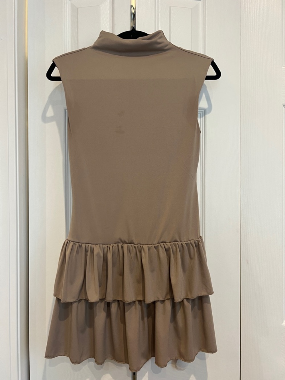 wild fable taupe sleeveless mock-neck midi dress
